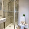 Photo 4: Private En-Suite 