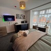 Photo 8: Room 1