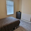 Photo 4: Room 3 