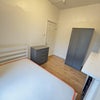 Photo 8: 210pw