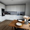 Photo 3: Kitchen