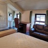 Photo 3: DOUBEL ROOM WITH BASIN
