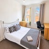 Photo 7: Room 4