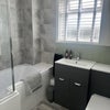 Photo 4: Family bathroom 