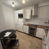 Photo 7: kitchen 