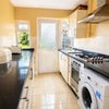 Photo 8: Kitchen 