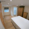 Photo 4: Spacious en-suite double room