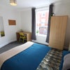 Photo 2: Room 1 (angle 3)