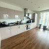 Photo 7: Kitchen