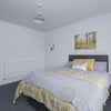 Photo 9: Room 4 (1st Floor)