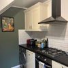 Photo 7: kitchen