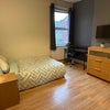 Photo 11: Room 4