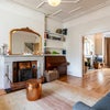 Photo 3: Lounge