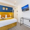 Photo 2: Room 1