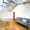 Photo 10: Living Room