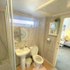 Photo 3: Ensuite