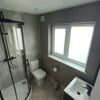 Photo 2: Room 3 En Suite