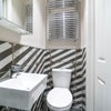 Photo 5: Ensuite to Room 1