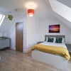 Photo 4: Room 6