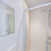 Photo 5: Ensuite to Room 2