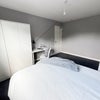 Photo 4: Room 8