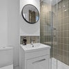Photo 7: Room 6 - ENSUITE