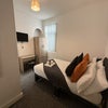 Photo 3: Room 4