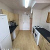 Photo 11: Kitchen