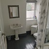 Photo 2: Ensuite Bathroom