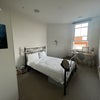 Photo 8: 1 window bedroom
