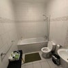 Photo 3: bathroom shared with one flatmate