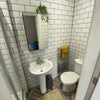 Photo 5: En-suite
