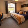 Photo 2: Room 7