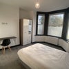 Photo 3: Room 1