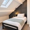 Photo 3: Ensuite 6