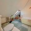 Photo 12: Shared Bathroom 2