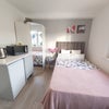 Photo 3: Room 3, En-suite room