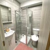 Photo 6: Bathroom (1/2)