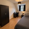 Photo 5: Room 4