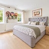 Photo 1: Room 1 Kingsize Bed En-Suite 