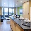 Photo 5: Kitchen