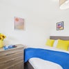 Photo 10: Room 6