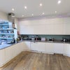 Photo 5: Fully Equipped Integrated Kitchen 