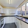 Photo 8: kitchen