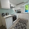 Photo 4: Kitchen