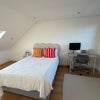 Photo 3: Room 1