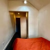 Photo 8: Room 5