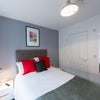 Photo 5: Room 1