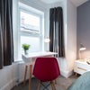 Photo 6: Room 1