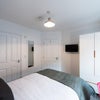 Photo 4: Room 1